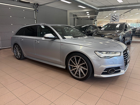 Audi A6 4 of 5