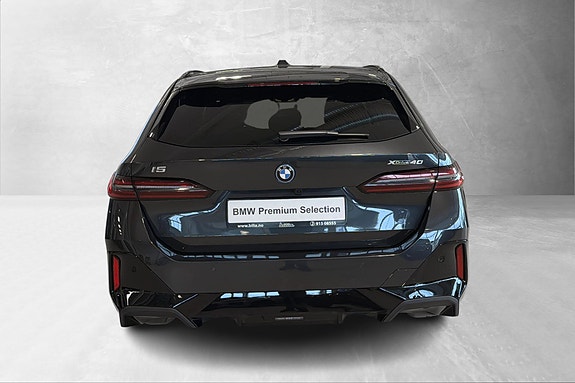 BMW i5 5 of 5