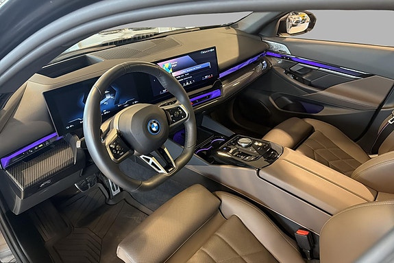 BMW i5 9 of 30