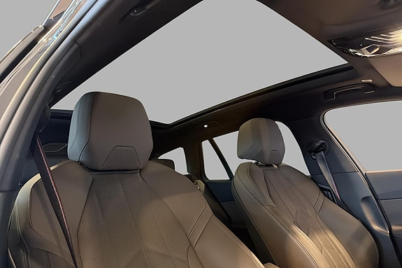 BMW i5 15 of 30