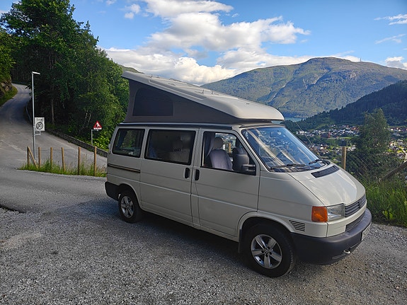Volkswagen Transporter 2 of 5