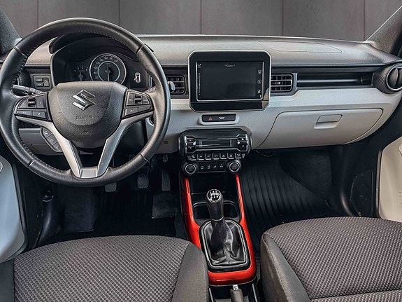 Suzuki Ignis 7 of 14