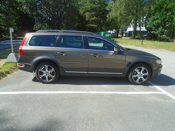 Volvo XC70 5 of 5