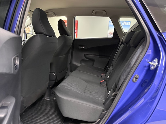 Toyota Verso-S 28 of 30