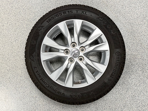 Toyota Verso-S 19 of 30