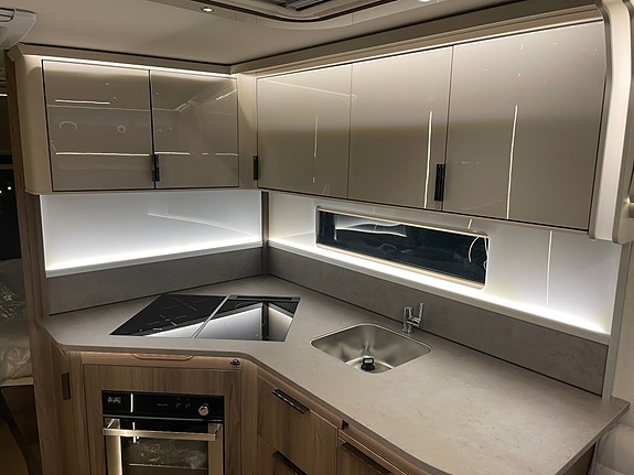 KABE IMPERIAL 600 XL KS 8 of 28