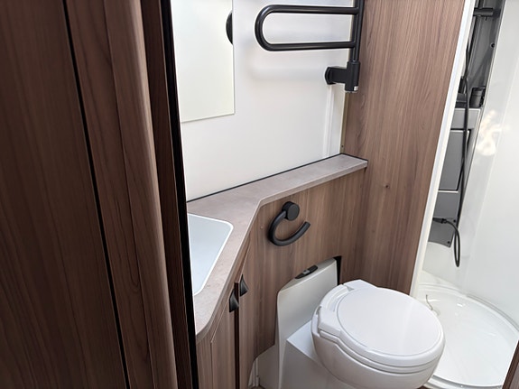 KABE IMPERIAL 600 XL KS 24 of 28