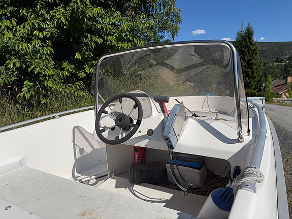 Bever 445 med henger (50hk yamaha motor) 3 of 6
