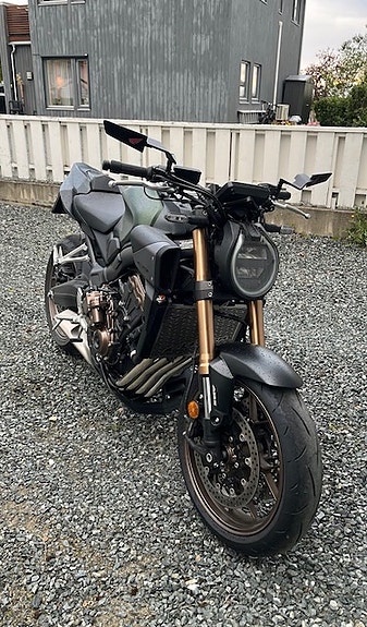 Honda CB 650 R 11 of 14