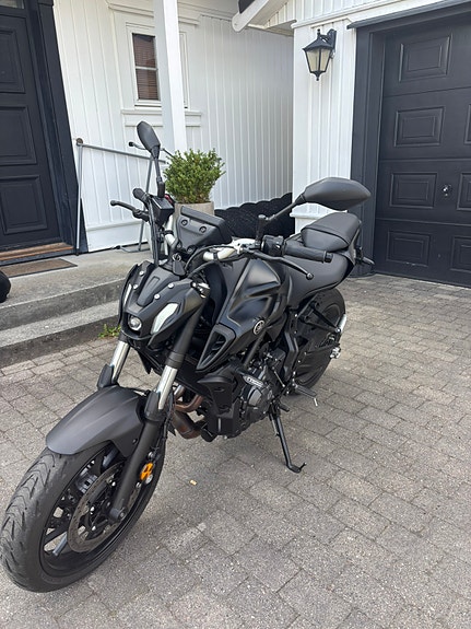 Yamaha MT-07 8 of 16