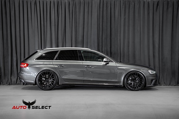 Audi RS4 15 of 30