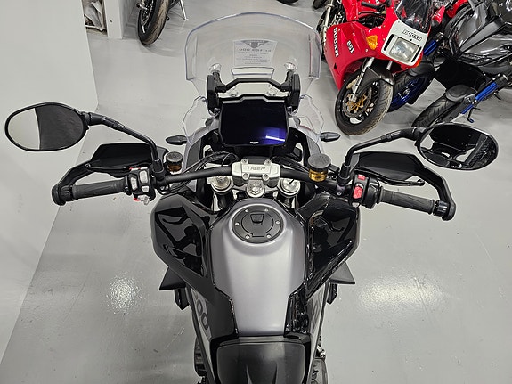 Triumph Tiger 1200 GT 10 of 13