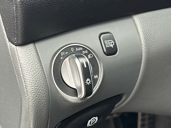 Mercedes-Benz SL500 28 of 30