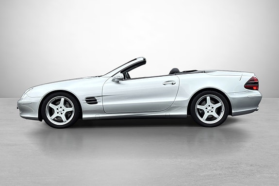 Mercedes-Benz SL500 8 of 30
