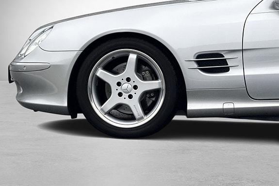 Mercedes-Benz SL500 10 of 30