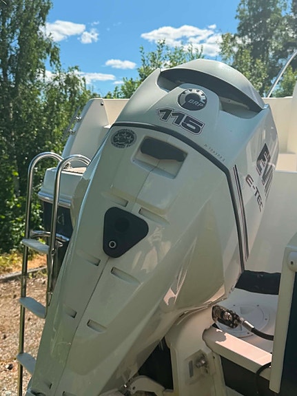 Velutstyrt turbåt/trollingbåt med Svela B18X båthenger 5 of 5
