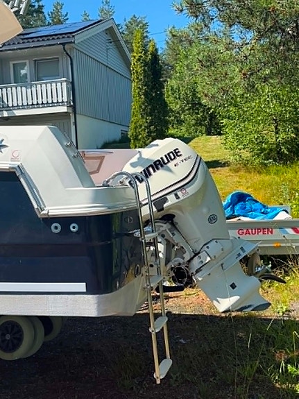 Velutstyrt turbåt/trollingbåt med Svela B18X båthenger 4 of 5