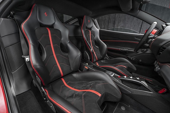 Ferrari 488 GTB 20 of 30