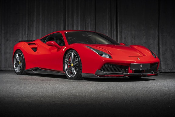 Ferrari 488 GTB 7 of 30