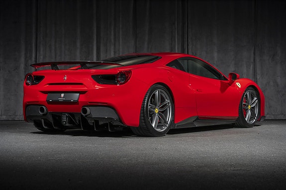 Ferrari 488 GTB 5 of 5