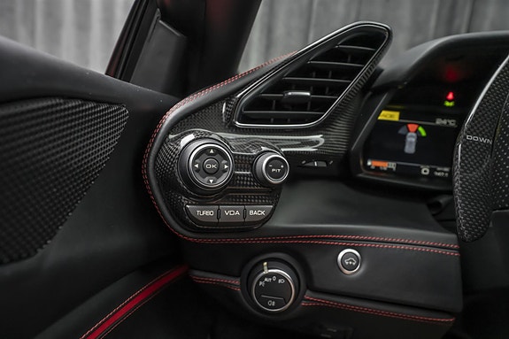 Ferrari 488 GTB 30 of 30
