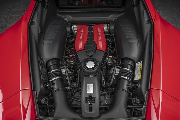 Ferrari 488 GTB 17 of 30