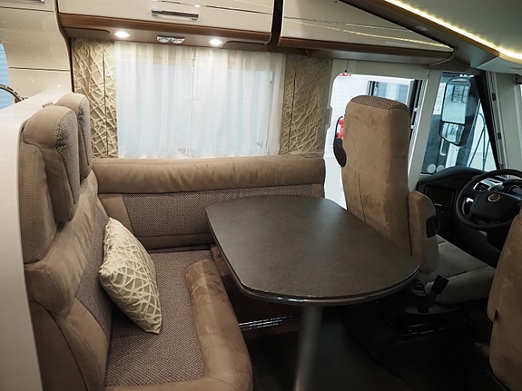 Carthago C-Tourer I 150 QB 14 of 30