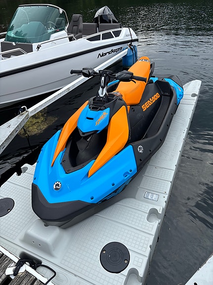 Helt ny 2026 Sea-Doo Spark Trixx 90 HK til leie! Kun 1.-8. Aug ledig! 2 of 4