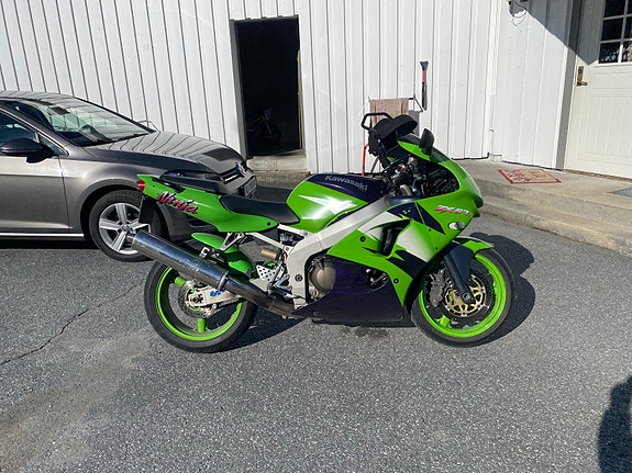 Kawasaki Ninja ZX-6R 6 of 26