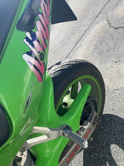 Kawasaki Ninja ZX-6R 19 of 26