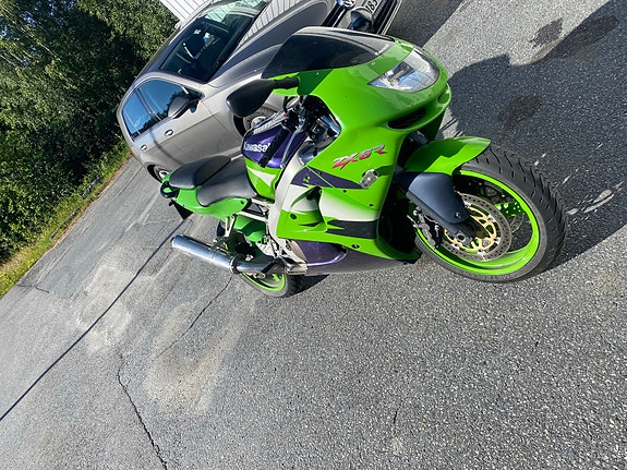 Kawasaki Ninja ZX-6R 8 of 26