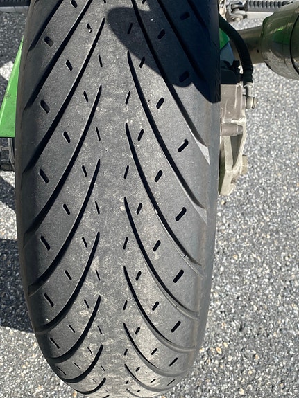 Kawasaki Ninja ZX-6R 15 of 26