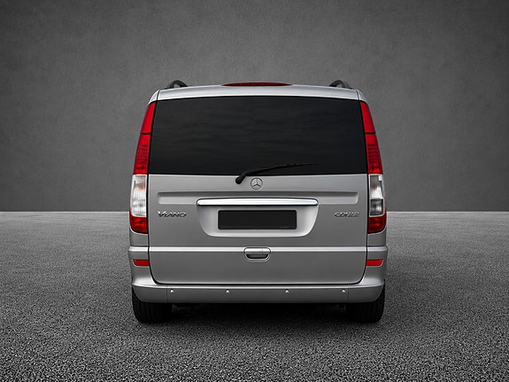 Mercedes-Benz Viano 5 of 5