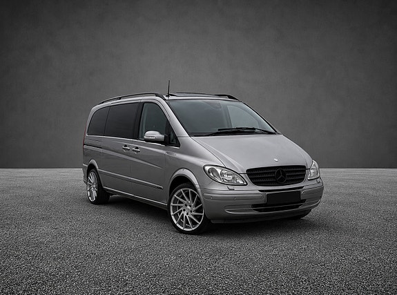 Mercedes-Benz Viano 4 of 5