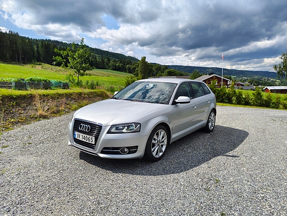 Audi A3 3 of 22