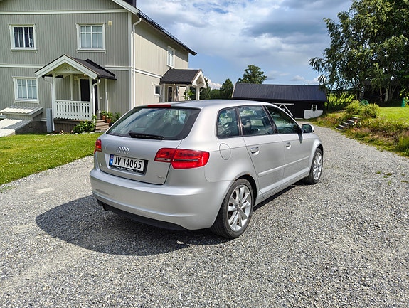 Audi A3 4 of 22