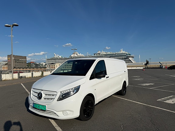 Mercedes-Benz Vito 119 2 of 5