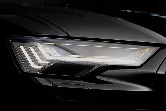 Audi A6 4 of 5