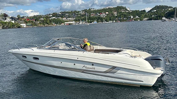 Yamarin 79 DC - Ankervinsj, varmer, baugthruster, kartplotter, Yamaha F300 9 of 30