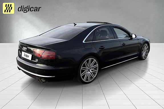 Audi A8 5 of 5