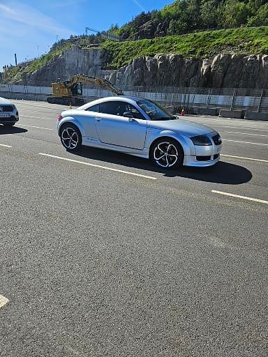 Audi TT 8 of 8