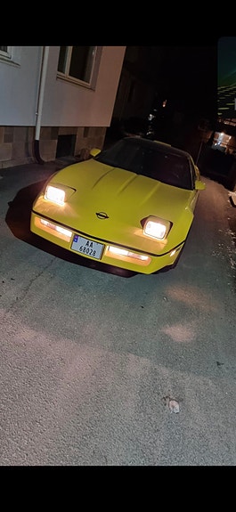 Chevrolet Corvette 2 of 5