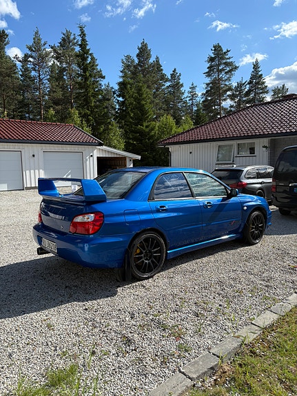 Subaru Impreza 3 of 5