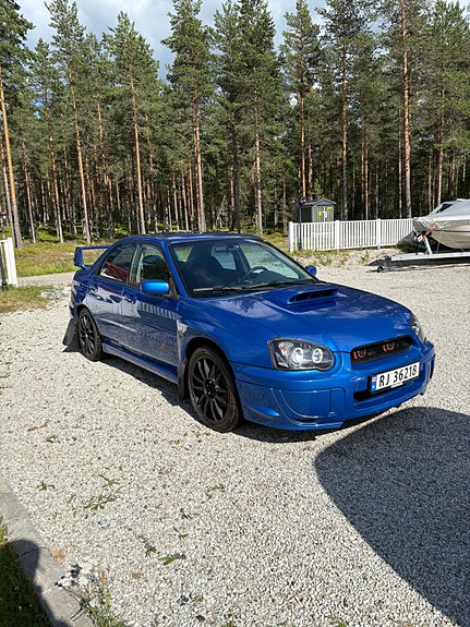 Subaru Impreza 2 of 5