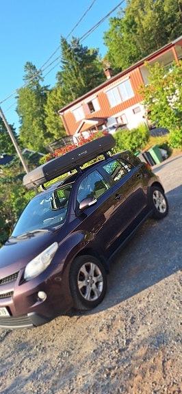 Toyota Urban Cruiser 2 of 5