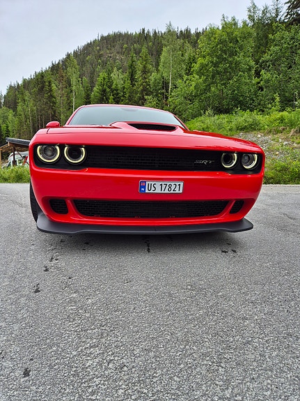Dodge Challenger 5 of 5