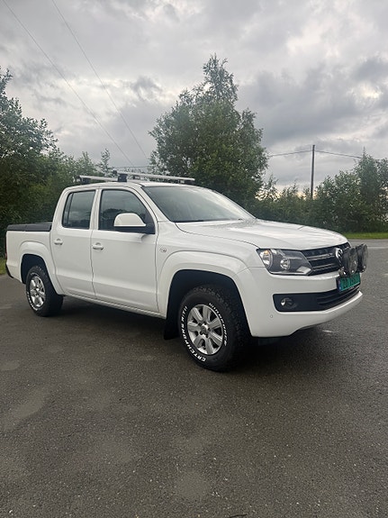 Volkswagen Amarok 2 of 5