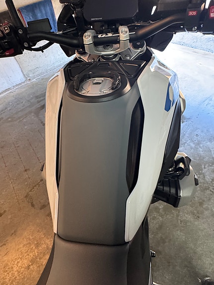 BMW R 1300 GS 9 of 11