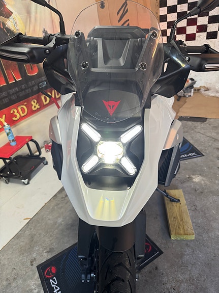 BMW R 1300 GS 11 of 11