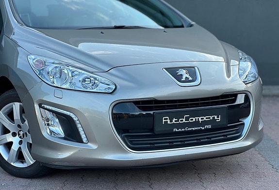 Peugeot 308 2 of 29